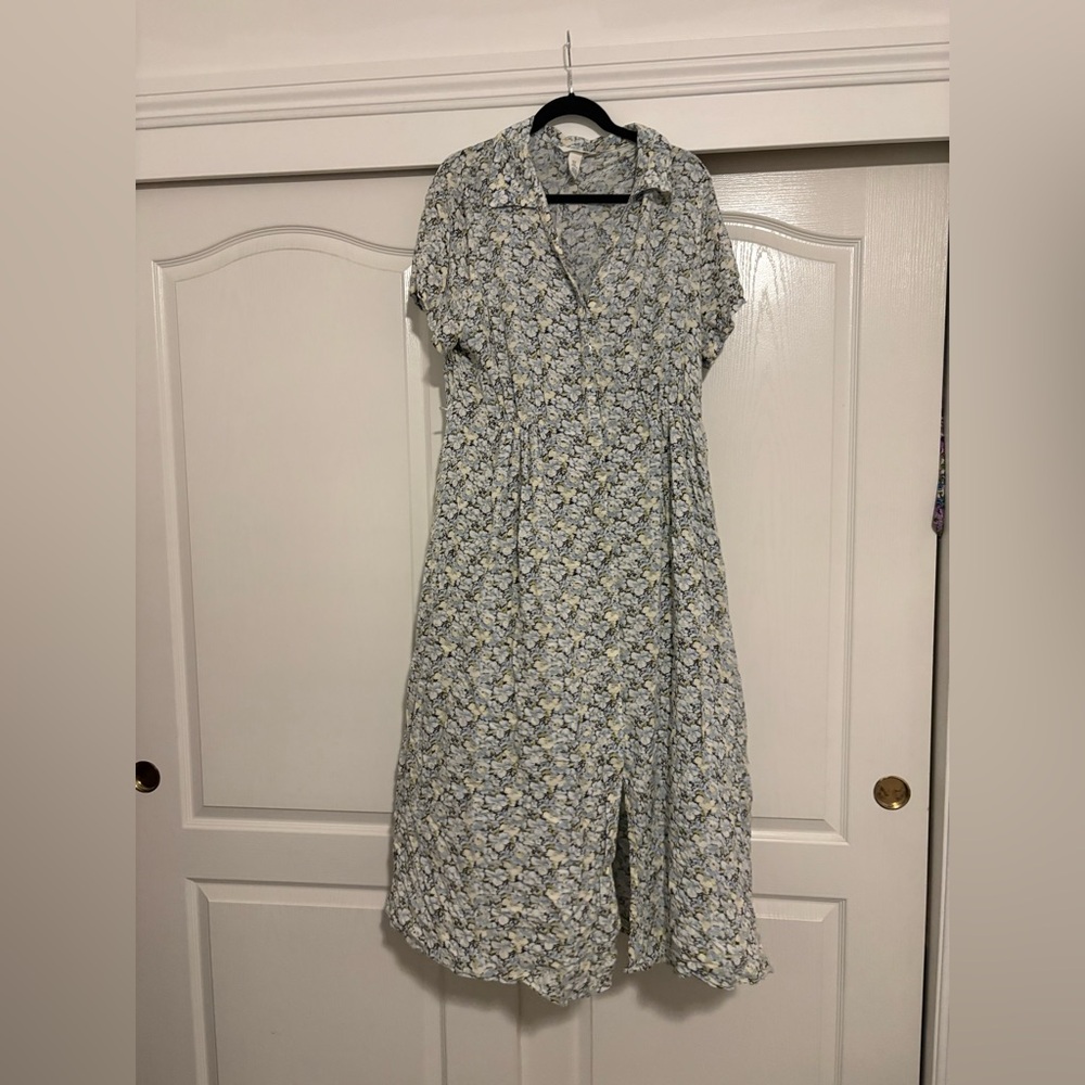 H&M Blue Floral Midi Dress